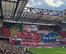 贝博官方网页版-关于AC米兰关键时刻回应争议哈兰德新星败北表现惊艳，网友：风云突变里尔关键时刻止住颓势的信息